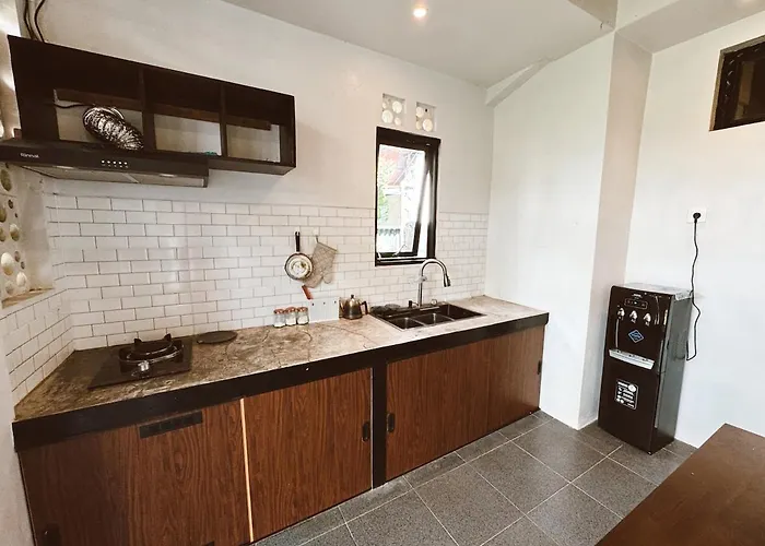 Ferienhaus Verte House Private 1br In Canggu